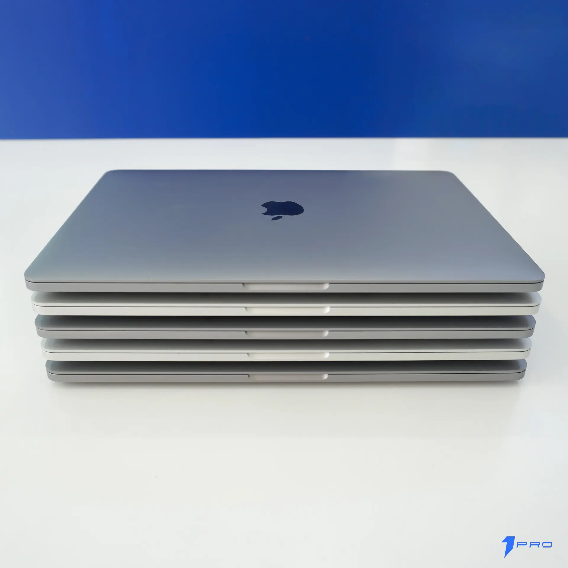 Quy trinh mua macbook pro tai 1Pro tu tu van den ban giao