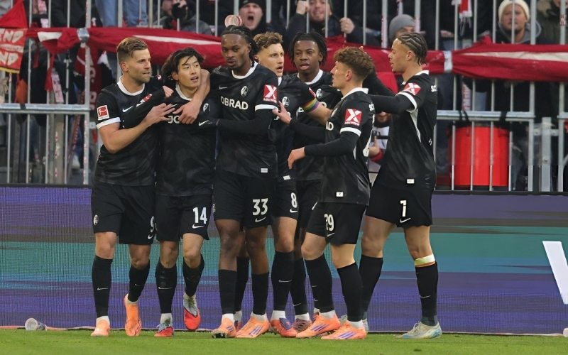 Freiburg - Mainz (4-0): Freiburg Thổi Bay Mainz Trên Sân Nhà.