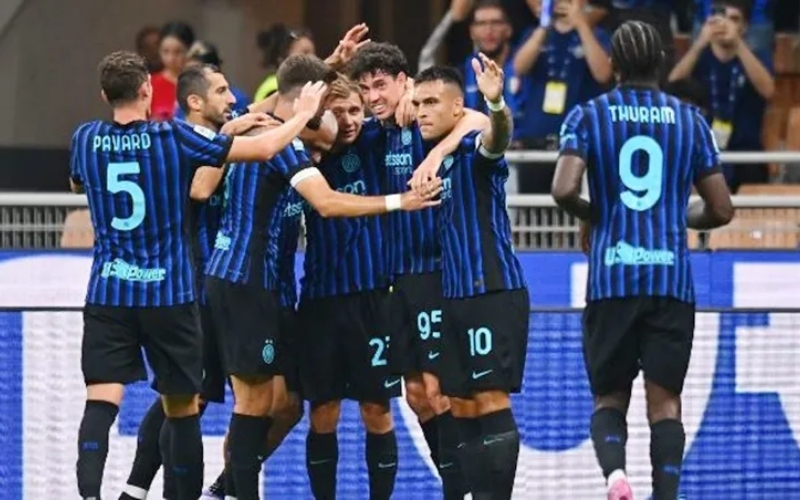 Huấn luyện viên và chiến lược