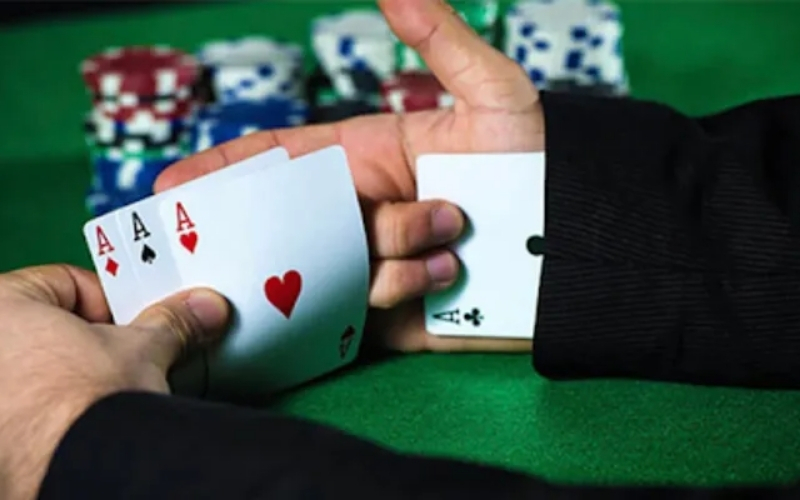 Cách hoạt động của tùy chọn bảo vệ rủi ro trong bài