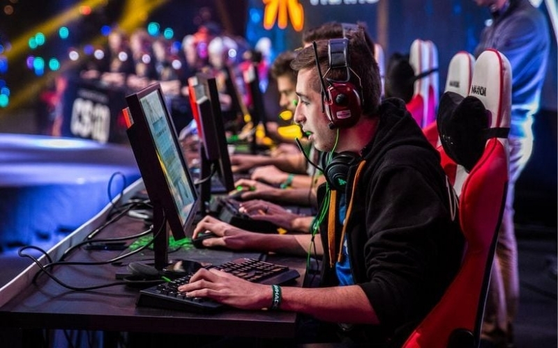 Những bản hợp đồng chuyển nhượng đắt giá nhất lịch sử ngành thể thao điện tử